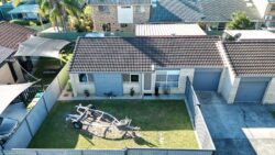 Unit 1/21 Crystal Reef Dr Coombabah QLD 4216 Australia
