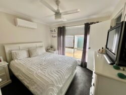 Unit 1/21 Crystal Reef Dr Coombabah QLD 4216 Australia