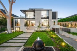 26 Grange Rd, Toorak VIC 3142, Australia