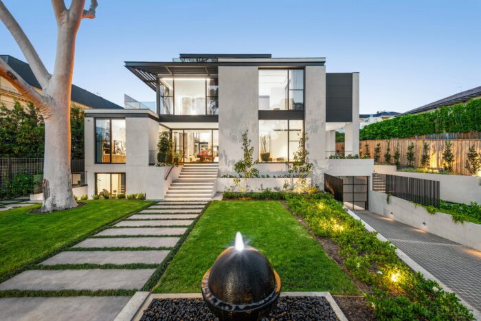 26 Grange Rd, Toorak VIC 3142, Australia