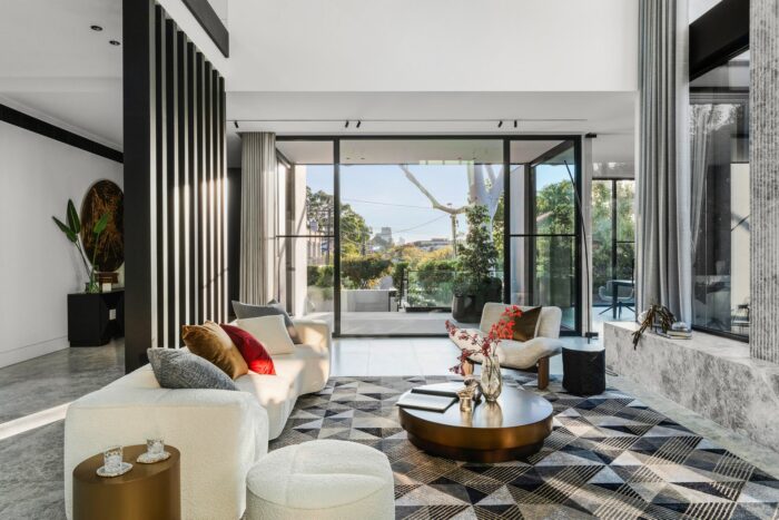 26 Grange Rd Toorak VIC 3142 Australia