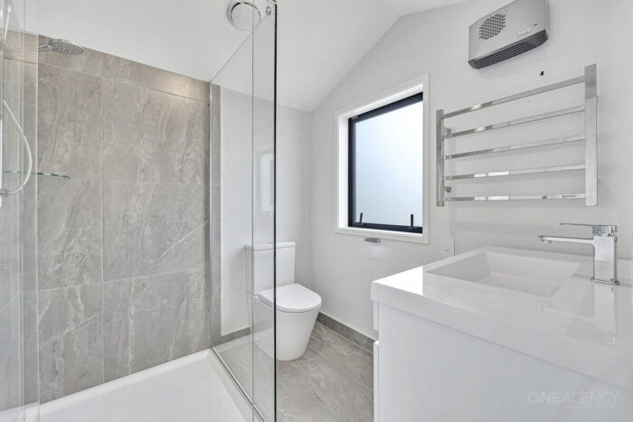 12/58 Kemp Road Massey Auckland 0614 New Zealand