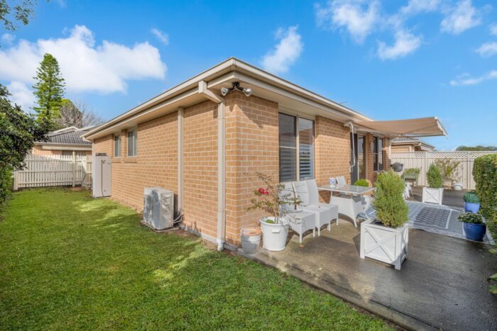 Unit 10/32 Kenibea Ave Kahibah NSW 2290 Australia