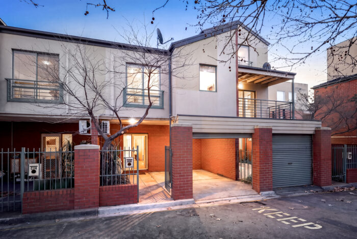 98 Kynoch Ln Maribyrnong VIC 3032 Australia