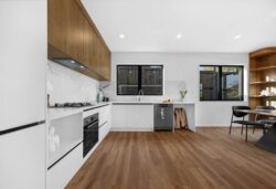 Lot 1/10 Sandgate Avenue Botany Downs Manukau City Auckland 2010 New Zealand