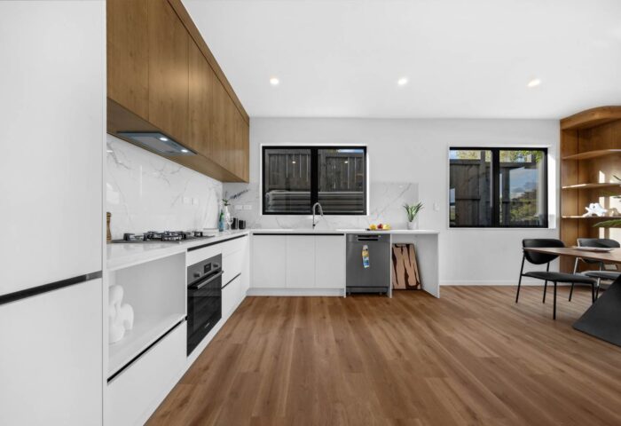 Lot 1/10 Sandgate Avenue Botany Downs Manukau City Auckland 2010 New Zealand