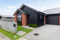 2/26 Maanihi Drive Rototuna North Hamilton Waikato 3210 New Zealand