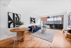 Unit 2/193 Maribyrnong Rd Ascot Vale VIC 3032 Australia