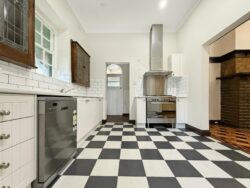 43 Mclerie St Young NSW 2594 Australia