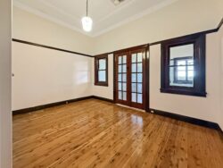 43 Mclerie St Young NSW 2594 Australia