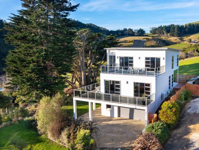 102 Mission Cove Company Bay Dunedin Otago 9014 New Zealand