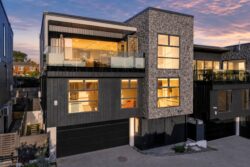 2/46 Northboro Road Hauraki North Shore City Auckland 0622 New Zealand
