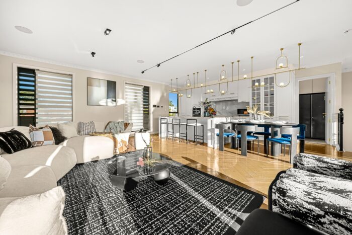2/46 Northboro Road Hauraki North Shore City Auckland 0622 New Zealand