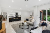 7 Olde Coach Ln Glen Osmond SA 5064 Australia