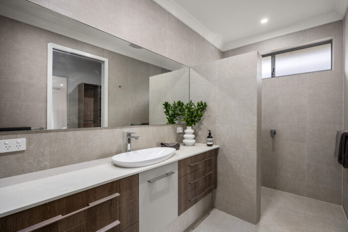 84A Hamilton St, Bassendean WA 6054, Australia