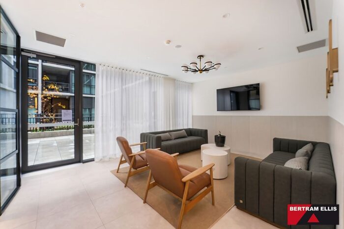 Unit 442/39 Owen Cres Lyneham ACT 2602 Australia