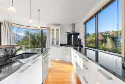 8 Penrith Park Drive Wanaka Otago 9305 New Zealand