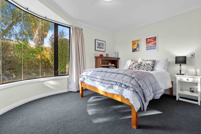 8 Penrith Park Drive Wanaka Otago 9305 New Zealand