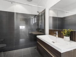 23A Eastbourne Cres, Nollamara WA 6061, Australia
