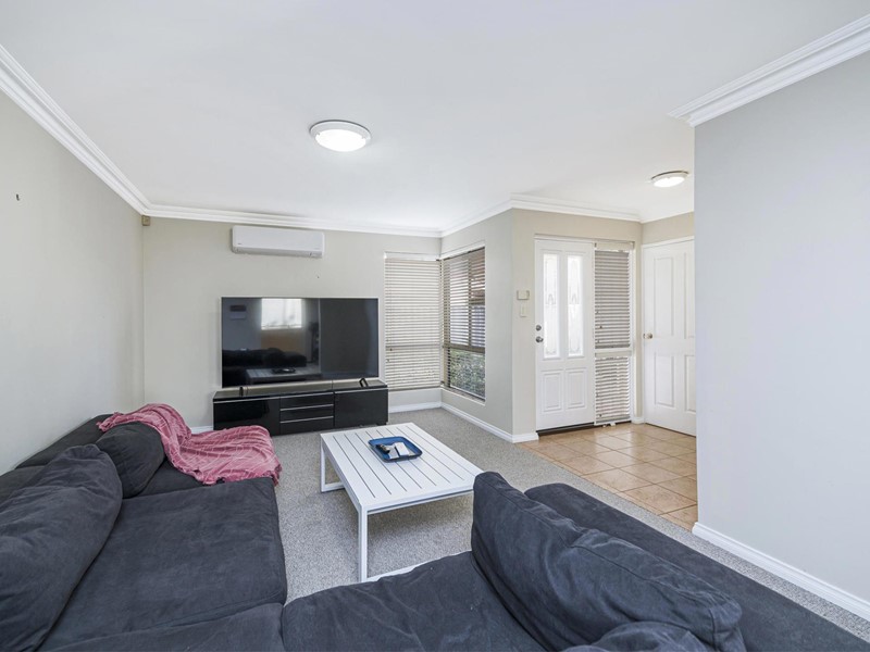Unit 2/54 Moulden Ave, Yokine WA 6060, Australia