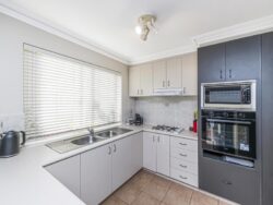 Unit 2/54 Moulden Ave, Yokine WA 6060, Australia