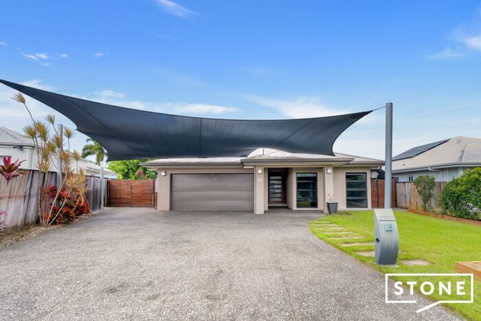 24 Seaways St, Trinity Beach QLD 4879, Australia