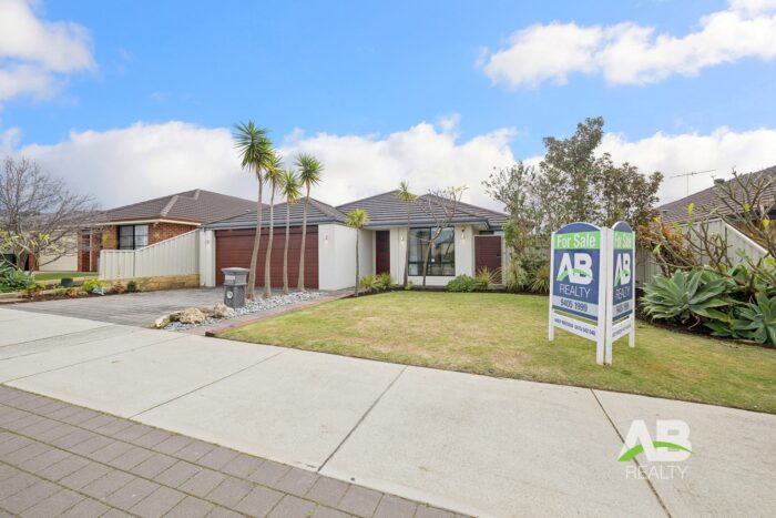 143 Shiraz Blvd Pearsall WA 6065 Australia