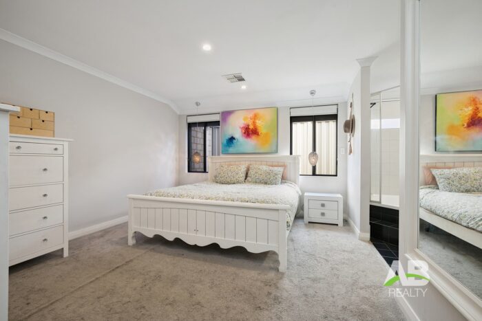 143 Shiraz Blvd Pearsall WA 6065 Australia