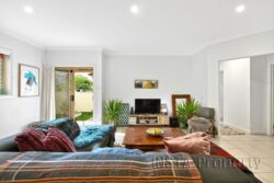 Unit 2/31 Simmat Ave Condell Park NSW 2200 Australia