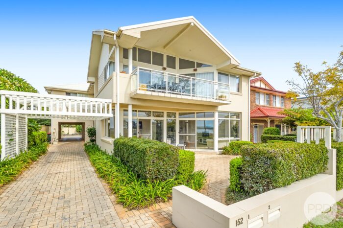 Unit 2/152 Soldiers Point Rd, Salamander Bay NSW 2317, Australia