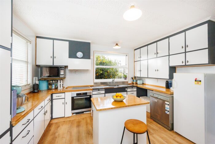 197 Bridge Street Bulls Rangitikei Manawatu / Whanganui 4818 New Zealand