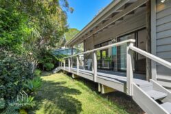 Unit 2/15 Tourmaline Ave Pearl Beach NSW 2256 Australia