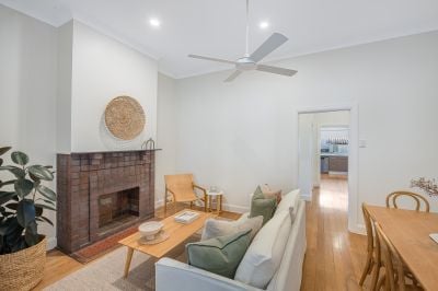 42 Veda St Hamilton NSW 2303 Australia