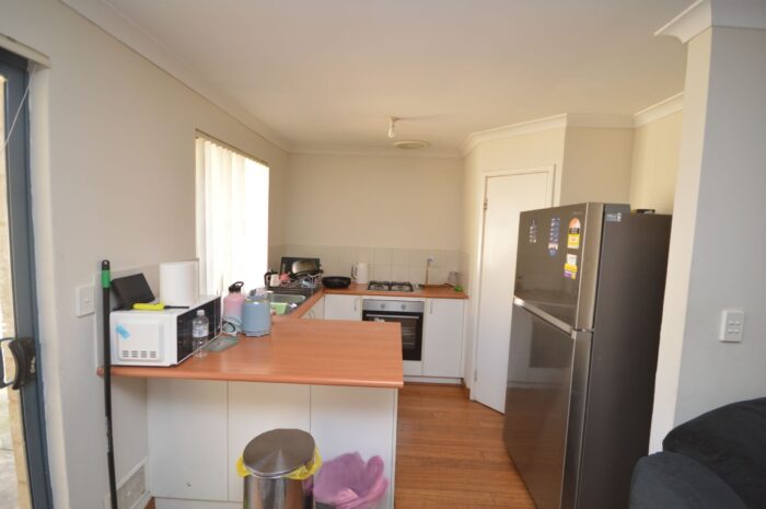 Unit 3/126 Wheatley St Gosnells WA 6110 Australia