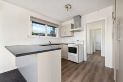 33 Cotswold Avenue Bishopdale Christchurch City Canterbury 8053 New Zealand