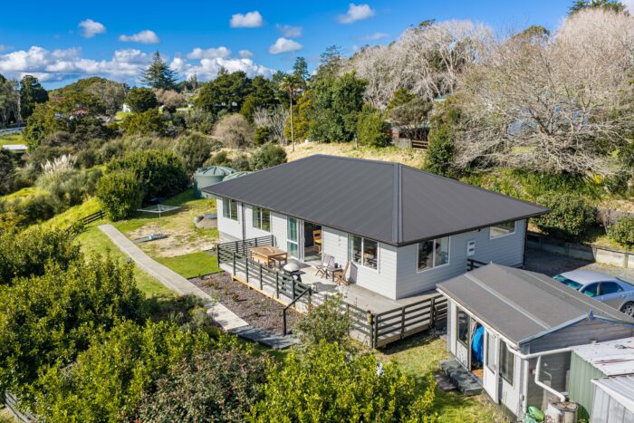 3241 Paparoa Oakleigh Road Paparoa Kaipara Northland 0571 New Zealand