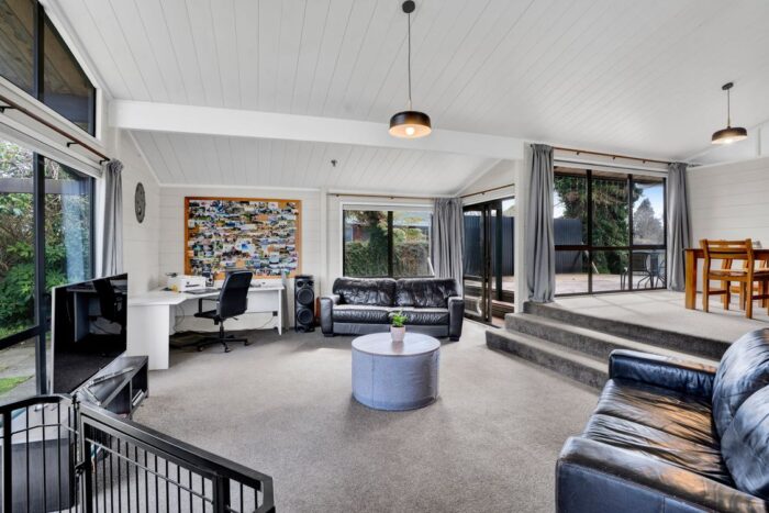 60 Cressida Avenue Stratford Taranaki 4332 New Zealand