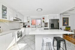 4 Alan St Yagoona NSW 2199 Australia