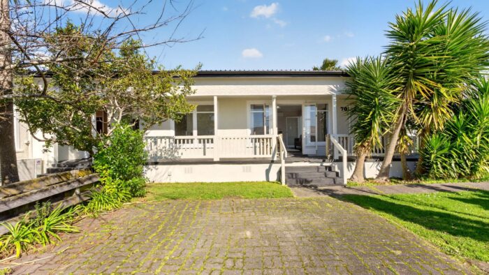 70B-C Lincoln Park Avenue Massey Waitakere City Auckland 0614 New Zealand
