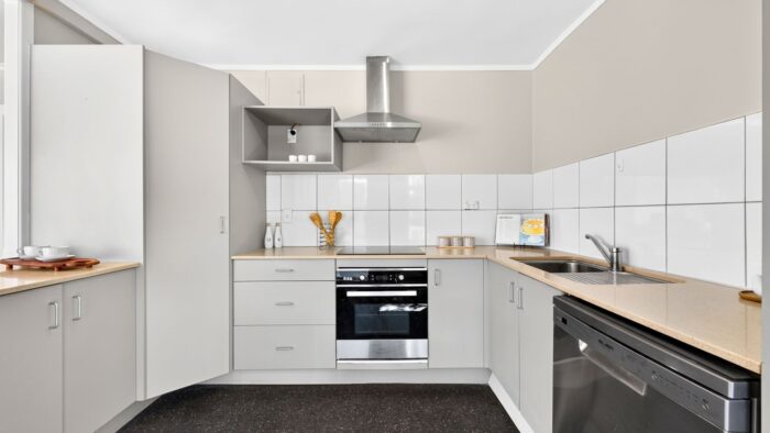 70B-C Lincoln Park Avenue Massey Waitakere City Auckland 0614 New Zealand