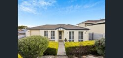 16 Bell Ct Valley View SA 5093 Australia