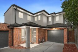 Unit 2/14 Bullarto St Chadstone VIC 3148 Australia