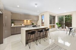 Unit 2/14 Bullarto St Chadstone VIC 3148 Australia