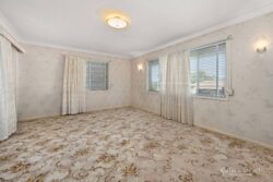 23 Graymond St Chermside West QLD 4032 Australia