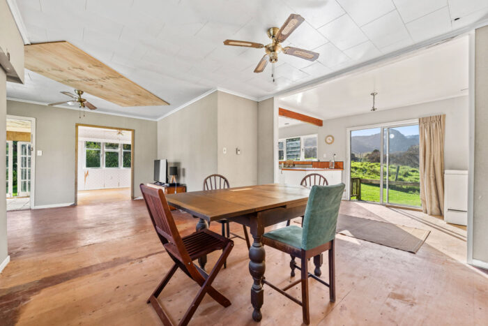2416 State Highway 1 Brynderwyn Kaipara Northland 0587 New Zealand