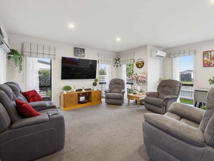 16 Blaenavon Lane Halswell Christchurch City Canterbury 8025 New Zealand