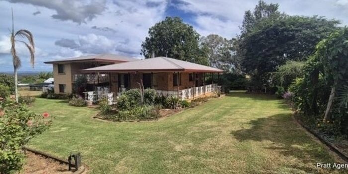 121 Elbow Rd Merlwood QLD 4605 Australia