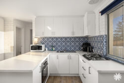 56 Foreshore Dr Singleton WA 6175 Australia