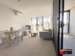 Unit 310/2 Furzer St Phillip ACT 2606 Australia