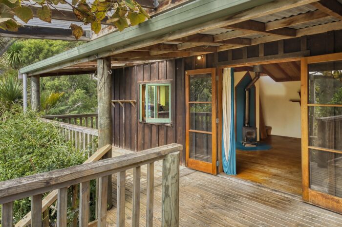 42 Gibbs Road Collingwood Tasman Nelson / Tasman 7073 New Zealand